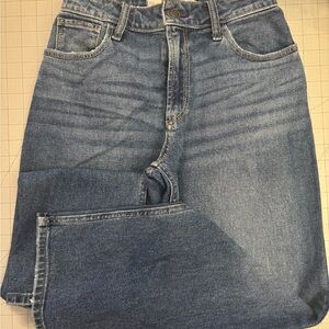 Hollister Curvy High-Rise Dad Blue Jeans